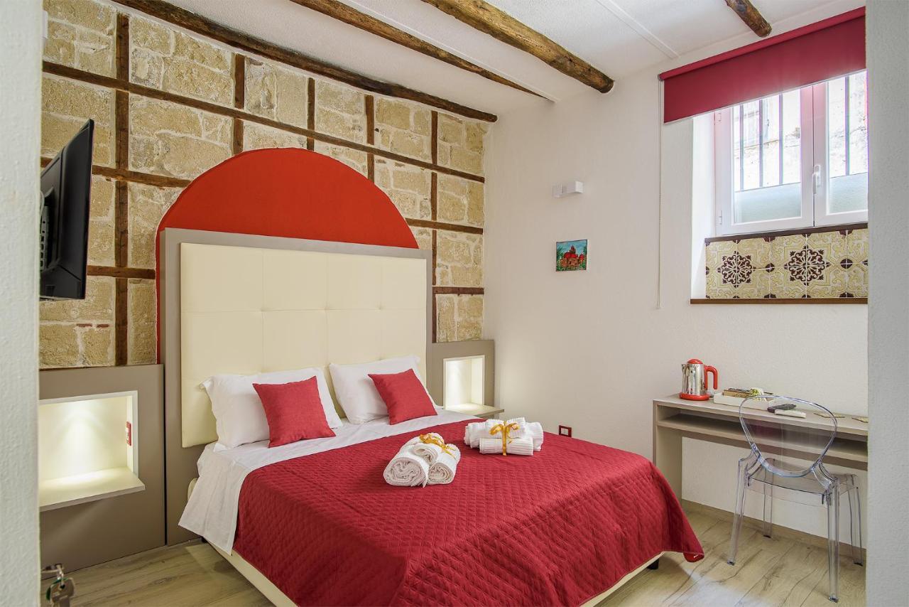 Barlaman Luxury Rooms Palermo Exteriör bild