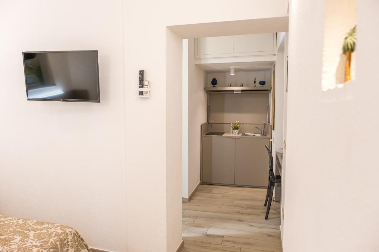 Barlaman Luxury Rooms Palermo Exteriör bild